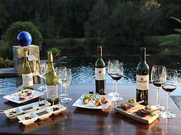 Lily Pond Country Lodge