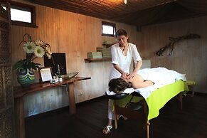 Lily Pond Country Lodge