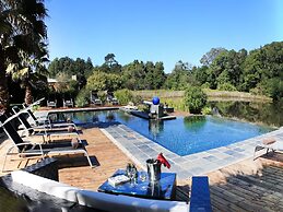 Lily Pond Country Lodge