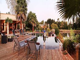 Lily Pond Country Lodge