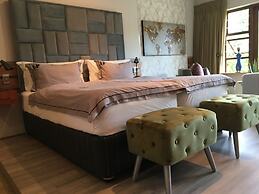 Lily Pond Country Lodge