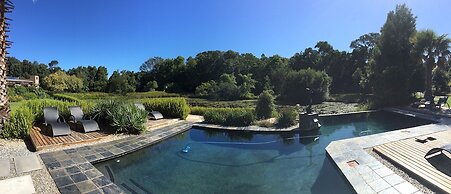 Lily Pond Country Lodge