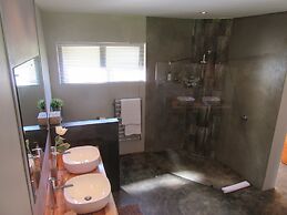 Lily Pond Country Lodge