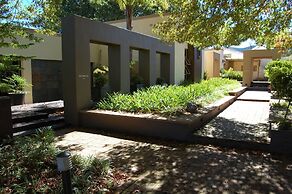 Lily Pond Country Lodge