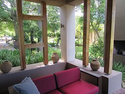 Lily Pond Country Lodge