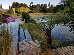 Lily Pond Country Lodge
