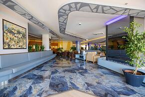 VONRESORT Golden Coast - All Inclusive
