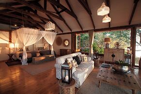 Tongabezi Lodge