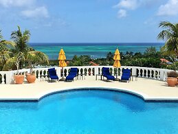 Ocean West Boutique Hotel