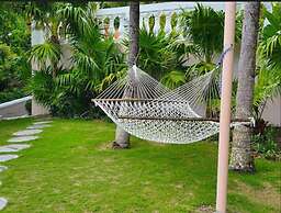 Ocean West Boutique Hotel