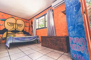 Pura Vida Hostel