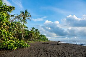 Laguna Lodge Tortuguero