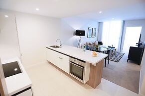 Alex Perry Hotel & Apartments