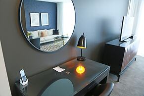 Alex Perry Hotel & Apartments