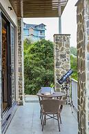 Hotel Himalayan Escape