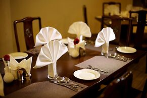 Five Elements Hotels North Avenue Delhi