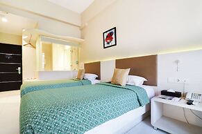 Dewarna Hotel & Convention