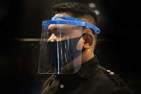 Dewarna Hotel & Convention