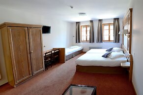 Hôtel La Cloche