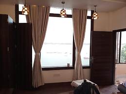 A Palace on River - Rashmi guest House