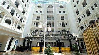 Seaden Sea World Resort & Spa
