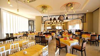 Seaden Sea World Resort & Spa