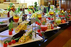 Seaden Sea World Resort & Spa