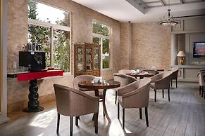 Seaden Sea World Resort & Spa