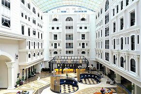 Seaden Sea World Resort & Spa