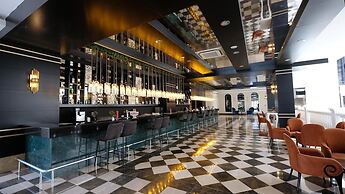 Seaden Sea World Resort & Spa