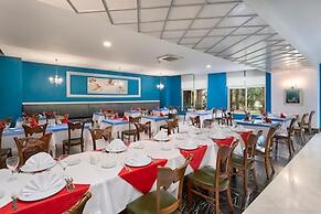 Seaden Sea World Resort & Spa