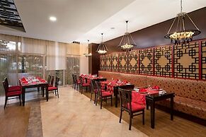 Seaden Sea World Resort & Spa