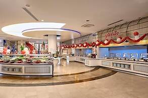 Seaden Sea World Resort & Spa