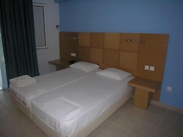 Haris Hotel