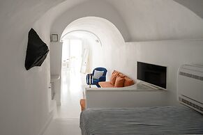 Zenith Blue Traditional Houses