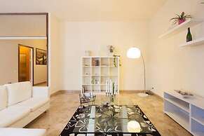 Bed and Breakfast Happiness