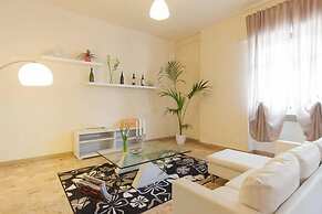 Bed and Breakfast Happiness