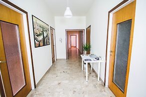 Bed and Breakfast Happiness