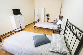 Bed and Breakfast Happiness