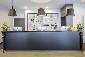 Capri by Fraser Frankfurt