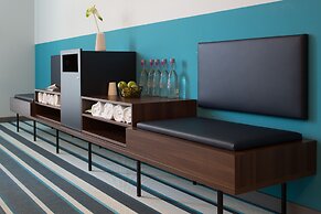 Capri by Fraser Frankfurt