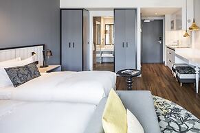 Capri by Fraser Frankfurt