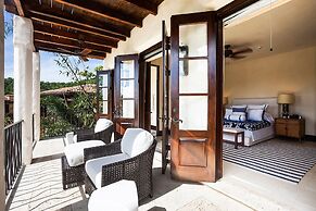 Las Catalinas Doorway