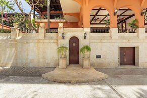 Las Catalinas Doorway
