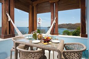 Las Catalinas Collection