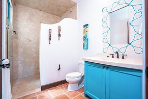Las Catalinas Collection