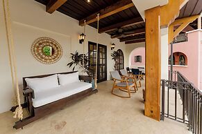 Las Catalinas Doorway
