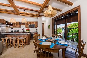 Las Catalinas Collection