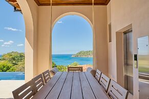 Las Catalinas Doorway
