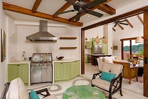 Las Catalinas Collection